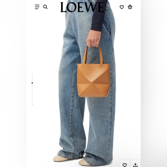 Loewe mini puzzle fold tote in shinny calfskin - Picture 8 of 8